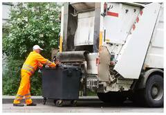 Trending News: ਸੜਕ ਤੋਂ ਡੱਬਾ ਤੇ ਬੋਤਲਾਂ ਇਕੱਠਾ ਕਰਕੇ ਕਰੋੜਪਤੀ ਬਣ ਗਿਆ ਸੀ ਇਹ ਵਿਅਕਤੀ, ਮੌਤ ਤੋਂ ਬਾਅਦ ਦੌਲਤ ਦੇਖ ਕੇ ਹੈਰਾਨ ਰਹਿ ਗਏ ਲੋਕ