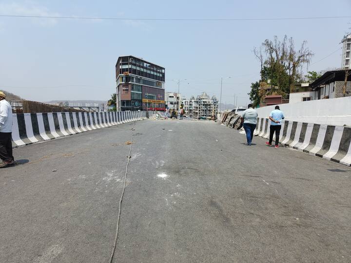 पुणेकर मागील अनेक महिन्यांपासून हा उड्डाणपूलाच्या लोकार्पणाची वाट बघत होते.