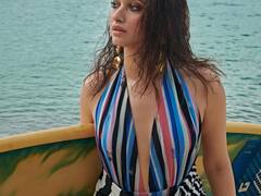 Tamannaah bhatia : 'ஏ அழகிய தீயே என்னை வாட்டுகிறாயே..' செண்டோசா தீவில் சில் செய்யும் ஜெய்லர் பட நாயகி தமன்னா!