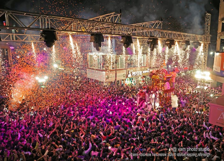 अंबाबाईची महती समजण्यासाठी जोतिबाच्या चैत्र यात्रेनंतर दुसऱ्या दिवशी रथोत्सव साजरा करण्याची परंपरा आहे.