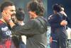 IPL 2023 : RCB चा पराभव, KKR चा विजय; शाहरुखची मैदानातच विराटला कडकडून मिठी, गालही ओढला, Video होतोय व्हायरल