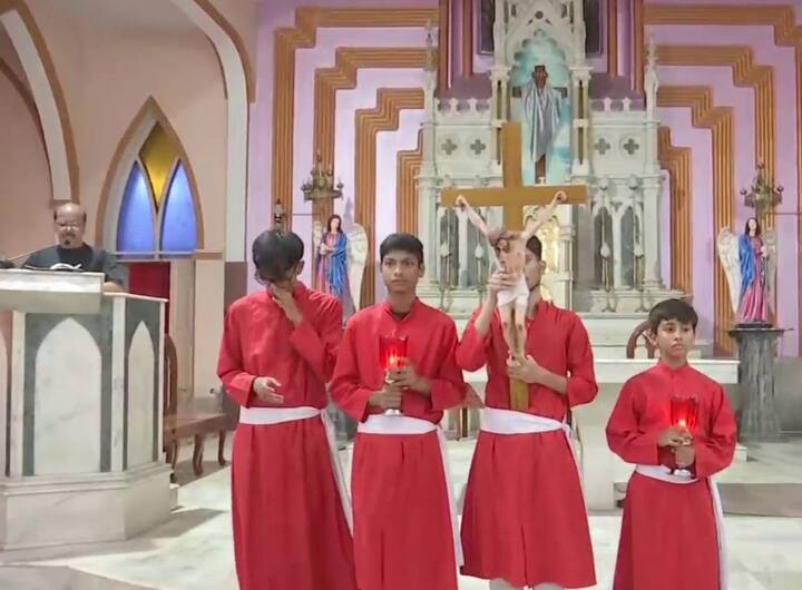 ગુડ ફ્રાઈડે એ ઈસ્ટર પહેલાનો શુક્રવાર છે.  આ દિવસને ગુડ ફ્રાઈડે બ્લેક ફ્રાઈડે, ગ્રેટ ફ્રાઈડે અને હોલી ફ્રાઈડે જેવા નામોથી પણ ઓળખાય છે.