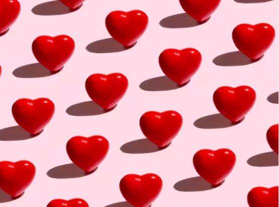 before sending heart emoji know how the shape of heart is made ਦਿਲ ਵਾਲੀ ਇਮੋਜੀ ਭੇਜਣ ਤੋਂ ਪਹਿਲਾਂ ਜਾਣ ਲਓ ਕਿਵੇਂ ਬਣਾਇਆ ਦਿਲ ਦਾ ਆਕਾਰ?