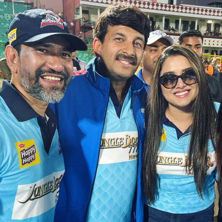 सीजन की शुरुआत में जहां भोजपुरी सुपरस्टार रवि किशन ने कॉमेंट्री पैनल में अपनी आवाज से सभी फैंस का दिल जीतने के साथ काफी सुर्खियां बटोरी वहीं दूसरे हफ्ते में दिनेश लाल यादव उर्फ निरहुआ और भोजपुरी अभिनेत्री आम्रपाली दुबे ने माइक थामा है.