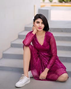 Jabardasth Varsha: చిట్టి గౌనులో జబర్దస్త్ వర్ష, ఎంత క్యూట్‌గా ఉందో