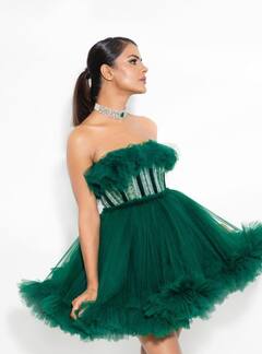 Bigg Boss 16 ફેમ પ્રિયંકા ચહર ચૌધરીએ શોર્ટ ડ્રેસમાં કરાવ્યું ફોટોશૂટ