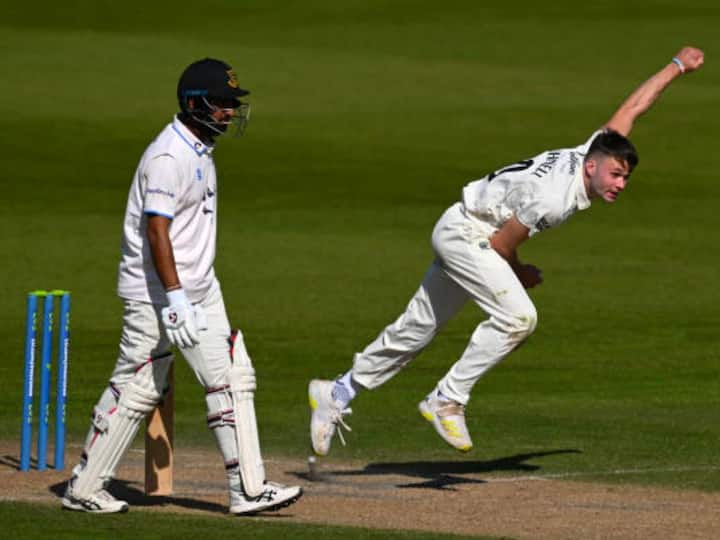 Sussex had restricted Durham to 376 in the first innings.