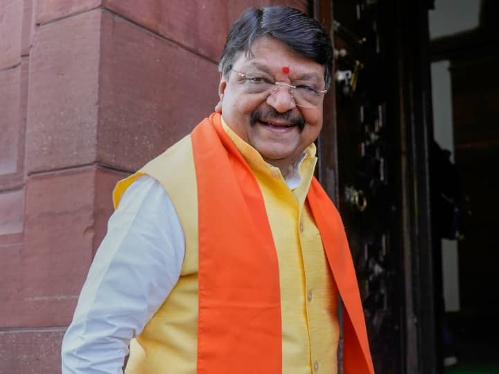 BJP leader Kailash Vijayvargiya compare girls who wear Short dresses With Surpanakha ANN MP News: बीजेपी नेता कैलाश विजयवर्गीय के बिगड़े बोल, उन लड़कियों को बताया शूर्पणखा जो करती हैं...