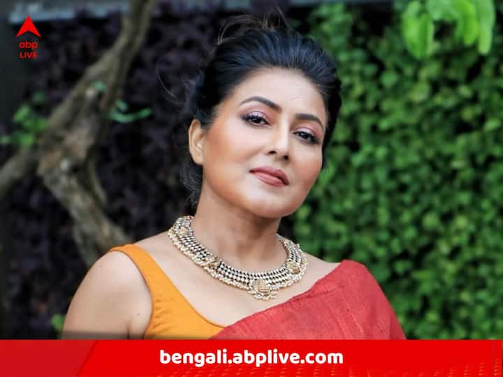 ওটিটিতে নিজেকে নিয়ে পরীক্ষা নিরীক্ষা করার ইচ্ছা রয়েছে গার্গীর? অভিনেত্রী বলছেন, 'আমি বছরে ৩-৪টে ছবি করি না। আমার অত সাহস নেই। আমি ২টো করে ছবি করি, ইচ্ছে আছে সেটাই করে যাব।'