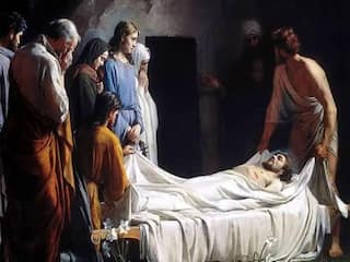 Holy Saturday : புனித சனி: இயேசு கிறிஸ்து கல்லறையில் இருந்த நாள்.. கிறிஸ்தவர்கள் அனுசரிக்கும் துக்க நாள் குறித்து தெரியுமா?