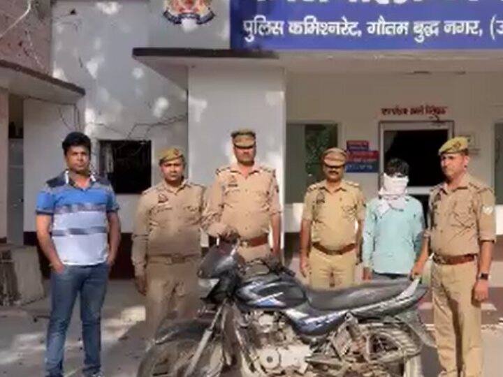 Noida police busted liquor smuggling by luxury bus supplied from Haryana to Bihar UP News ann Noida News: स्लीपर बस में शराब तस्करी का भंडाफोड़, बॉक्स में छुपाकर हरियाणा से बिहार तक होती थी सप्लाई