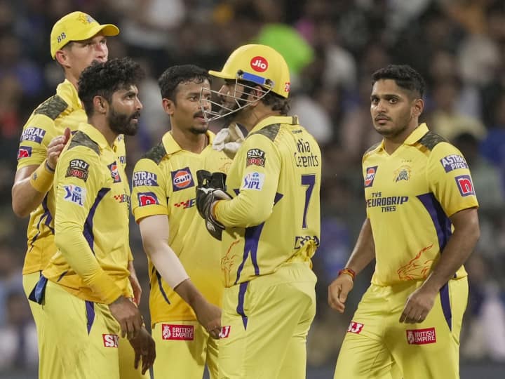 IPL 2023 Points Table After Match 12 CSK Win Against Mumbai Indians by 7 wickets IPL 2023 Points Table: चेन्नई सुपर किंग्स की जीत के बाद पॉइंट्स टेबल में छलांग, देखें कौन-किस स्थान पर