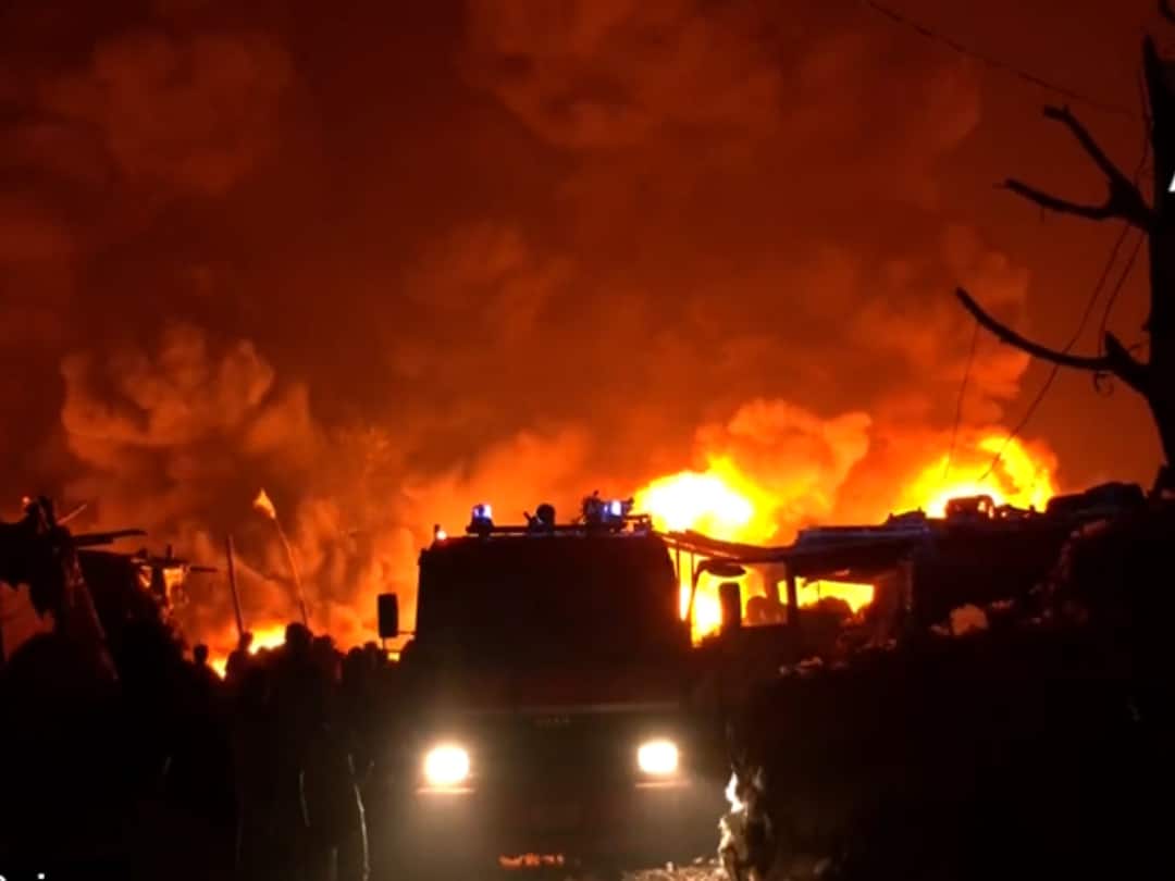 Massive Fire Breaks Out In Plastic Godown At Delhi's Tikri Kalan, 26 Fire Tenders On Spot Massive Fire Breaks Out In Plastic Godown At Delhi's Tikri Kalan, 26 Fire Tenders On Spot