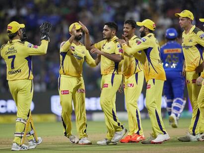 MI vs CSK 2023 Innings Highlights: Mumbai Indians given target of 158 runs against Chennai Super Kings at Wankhede stadium in match 12 MI vs CSK Innings Highlights: জাডেজা-স্যান্টনারদের দাপট, ম্যাচ জিততে ধোনিদের সামনে ১৫৮ রানের লক্ষ্য
