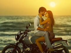 पहली बार साथ दिखेगी शाहिद कपूर और कृति सेनन की जोड़ी, अनटाइल फिल्म का फर्स्ट लुक पोस्टर हुआ रिवील