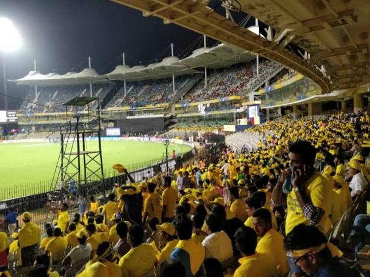ban for Chennai fans Nita Ambani plan Only Mumbai fans allowed at Wankhede Stadium CSK vs MI: வான்கடே மைதானத்தில் சென்னை ரசிகர்களுக்கு தடையா..? மும்பை ஆர்மியை இறக்க நீதா அம்பானி ப்ளான்..?