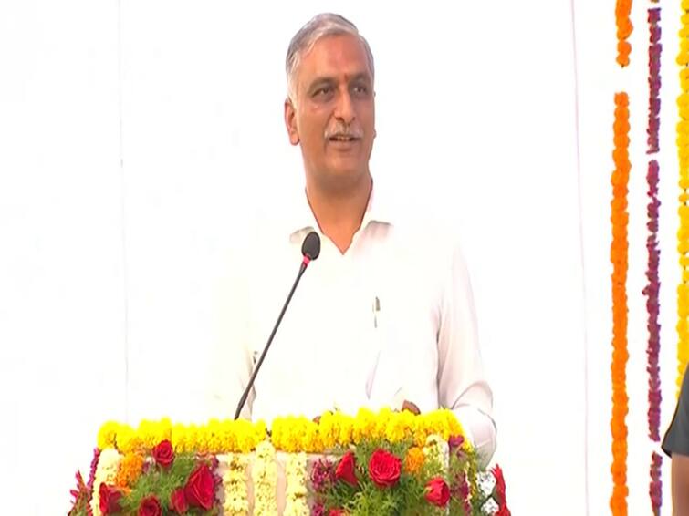 Hyderabad Minister Harish Rao criticizes PM Modi Central government not cooperating Telangana Minister Harish Rao : తెలంగాణకు కేంద్రమే సహకరించడంలేదు, మోదీ చెప్పింది రివర్స్ లో - మంత్రి హరీశ్ రావు