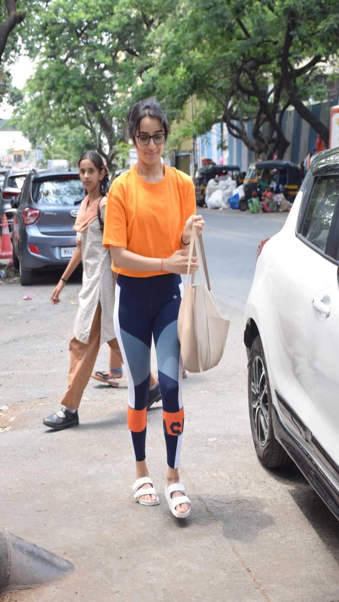 Glam Up Your Workout Gear With Sheer Leggings Like Kareena Kapoor And Sara  Ali Khan