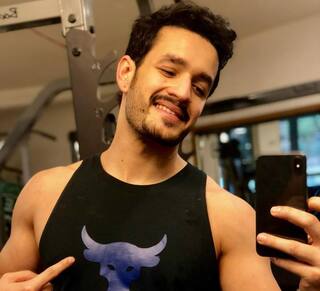 Akhil Akkineni Birthday: 2 વર્ષ સુધી ડેટિંગ કર્યા પછી સગાઈ, 700 લોકોને આમંત્રણ... તો પછી અખિલે લગ્ન કેમ ન કર્યા?