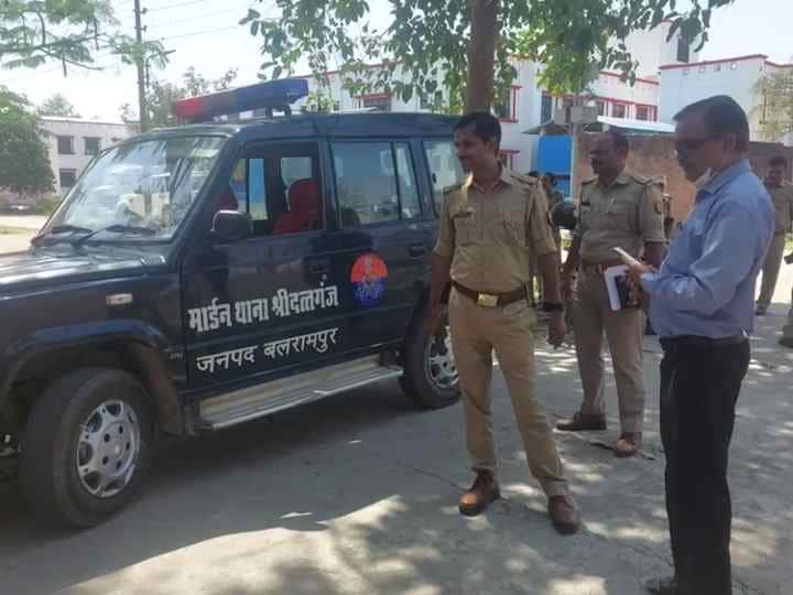 Balrampur Road Accident Car collided with Heavy vehicle 6 people died Police Investigating ANN Balrampur Accident: बलरामपुर में दर्दनाक सड़क हादसा! अज्ञात वाहन से टकराई कार, 6 लोगों की मौत