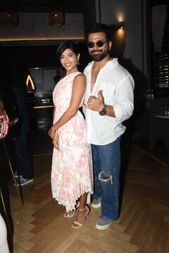 Terence Lewis Birthday: मलाइका अरोड़ा से लेकर करिश्मा तन्ना तक, टेरेंस लुईस की बर्थडे पार्टी में इन स्टार्स ने लगाया ग्लैमर का तड़का