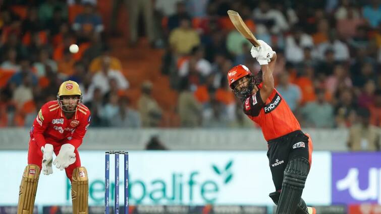 IPL 2023: Rahul Tripathi scores 74 Aiden Markram provides support SRH win by 8 wickets vs PBKS SRH vs PBKS, IPL 2023: ব্যাট হাতে ত্রিপাঠীর তাণ্ডবে পাঞ্জাবকে হারিয়ে মরসুমের প্রথম জয় পেল সানরাইজার্স