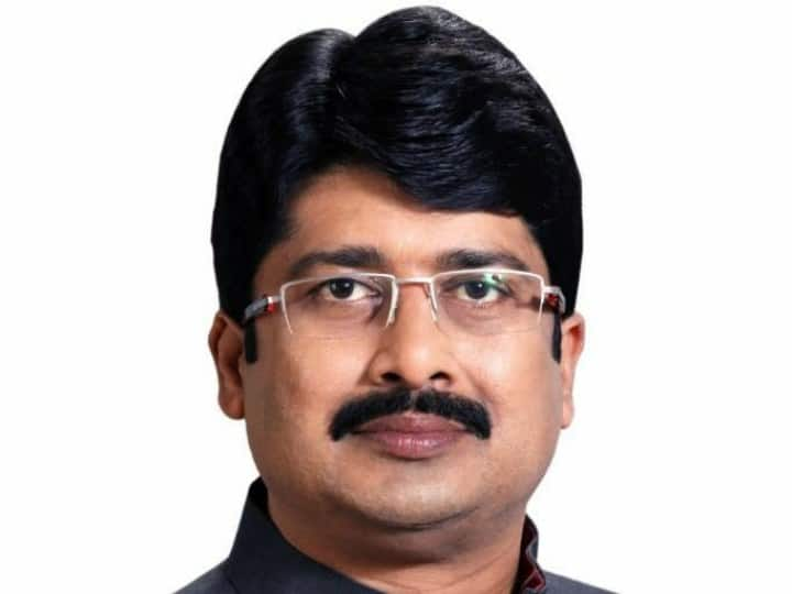 Kunda Jansatta Dal MLA Raja Bhaiya get divorced from his wife Bhanvi Hearing in Delhi Saket Court UP Politics: राजा भैया का पत्नी भानवी से होगा तलाक? दिल्ली के इस कोर्ट में कल होगी सुनवाई