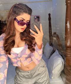 Avneet Kaur PHOTO: મિરર સામે સેલ્ફી લેતી જોવા મળી અવનીત કૌર, તસવીરો થઈ વાયરલ