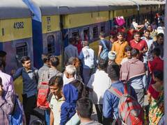 यात्रियों के लिए जरूरी खबर, दिल्ली से इस रूट पर चलने वाली 18 ट्रेनें हुईं रद्द, जानें- क्या है वजह?