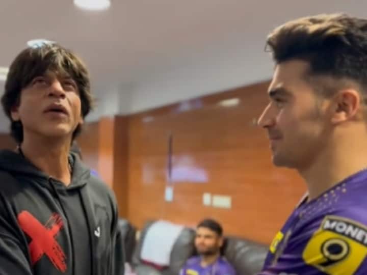 IPL 2023 'Pathaan' Shah Rukh Khan Tries To Speak In Persian To KKR's Rahmanullah Gurbaz, Video Goes Viral 'Pathaan' Shah Rukh Khan Tries To Speak In Persian To KKR's Rahmanullah Gurbaz, Video Goes Viral