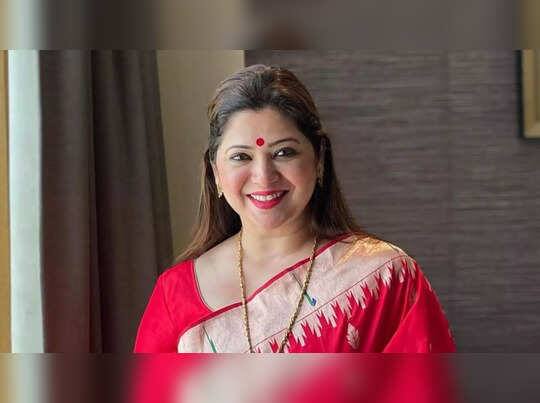 Actress Dipali Sayyed police complaint against  former personal assistant bhausaheb shinde Oshiwara Police Station Andheri A case has been registered for defamation Dipali Sayyed : अभिनेत्री दिपाली सय्यद यांची माजी स्वीय सहाय्यका विरोधात पोलिसांत तक्रार; बदनामी केल्याप्रकरणी गुन्हा दाखल