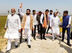 IN Pics: सीएम शिंदे ने किए रामलला के दर्शन, बोले- 'बालासाहेब ठाकरे का सपना था राम मंदिर'