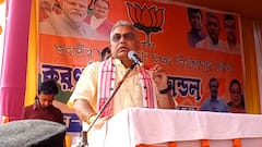 'টাকা নিতে গেলে হিসেব দিতে হবে', করণদিঘির সভায় তৃণমূলকে সাফ বার্তা দিলীপ ঘোষের