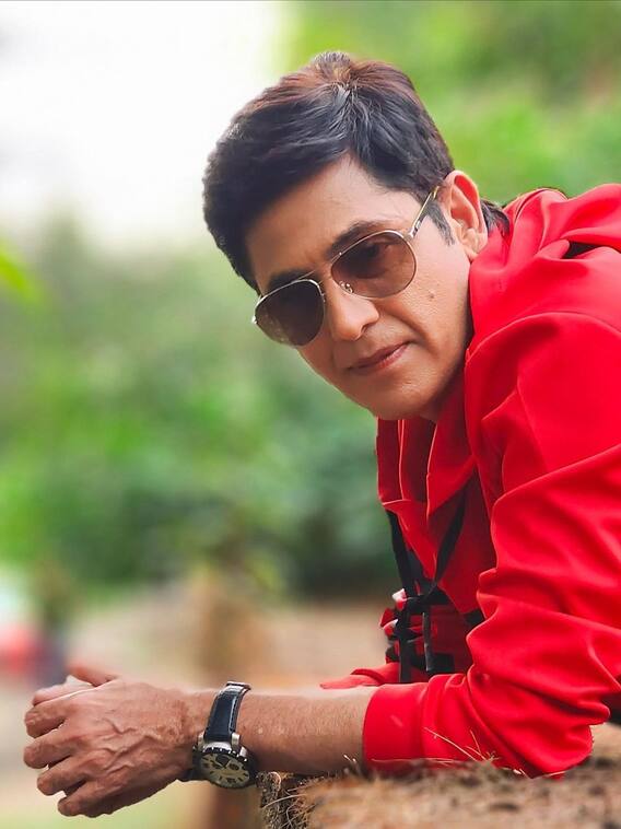 हर महीने इतना कमाते हैं भाबीजी घर पर हैं में बेरोजगार बने विभूति