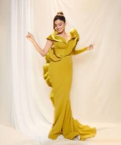 Shamita Shetty Goes Glam In A Golden Yellow Gown With Ruffled Detailing | SEE PICS