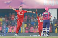 IPL: আইপিএলের ইতিহাসে এখনও পর্যন্ত পার্পল ক্যাপের দৌড়ে এগিয়ে রয়েছেন যাঁরা