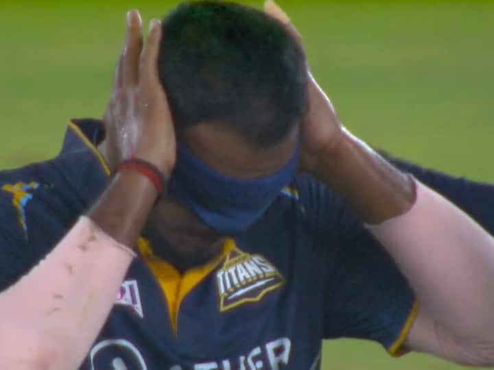 Gujarat Titans’ left-arm pacer Yash Dayal registered himself on an unwanted list on Sunday against Kolkata Knight Riders. In his four overs, he conceded 69 runs and registered the second-most expensive figures in the history of the IPL. It was Rinku Singh of KKR who took Dayal the most in the IPL 2023 match. (Twitter/@mufaddal_vohra)