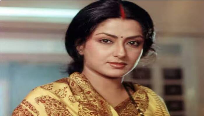 Moushumi Chatterjee ਨੇ ਆਪਣੀ ਸ਼ਾਨਦਾਰ ਅਦਾਕਾਰੀ ਨਾਲ ਕਈ ਸਾਲਾਂ ਤੱਕ ਲੋਕਾਂ ਦੇ ਦਿਲਾਂ 'ਤੇ ਰਾਜ ਕੀਤਾ ਹੈ। ਅੱਜ ਅਸੀਂ ਤੁਹਾਨੂੰ ਉਨ੍ਹਾਂ ਦੀ ਜ਼ਿੰਦਗੀ ਦੀ ਇਕ ਹੈਰਾਨੀਜਨਕ ਕਹਾਣੀ ਦੱਸ ਰਹੇ ਹਾਂ।