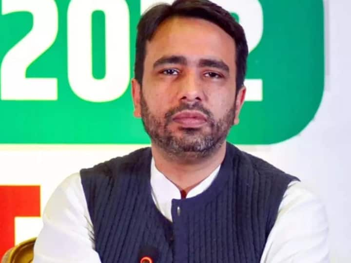 Election Commission Removed Status UP State level party From Jayant Chaudhary RLD UP Politics: यूपी निकाय चुनाव से पहले जयंत चौधरी को झटका, चुनाव आयोग ने छीना RLD पार्टी का दर्जा