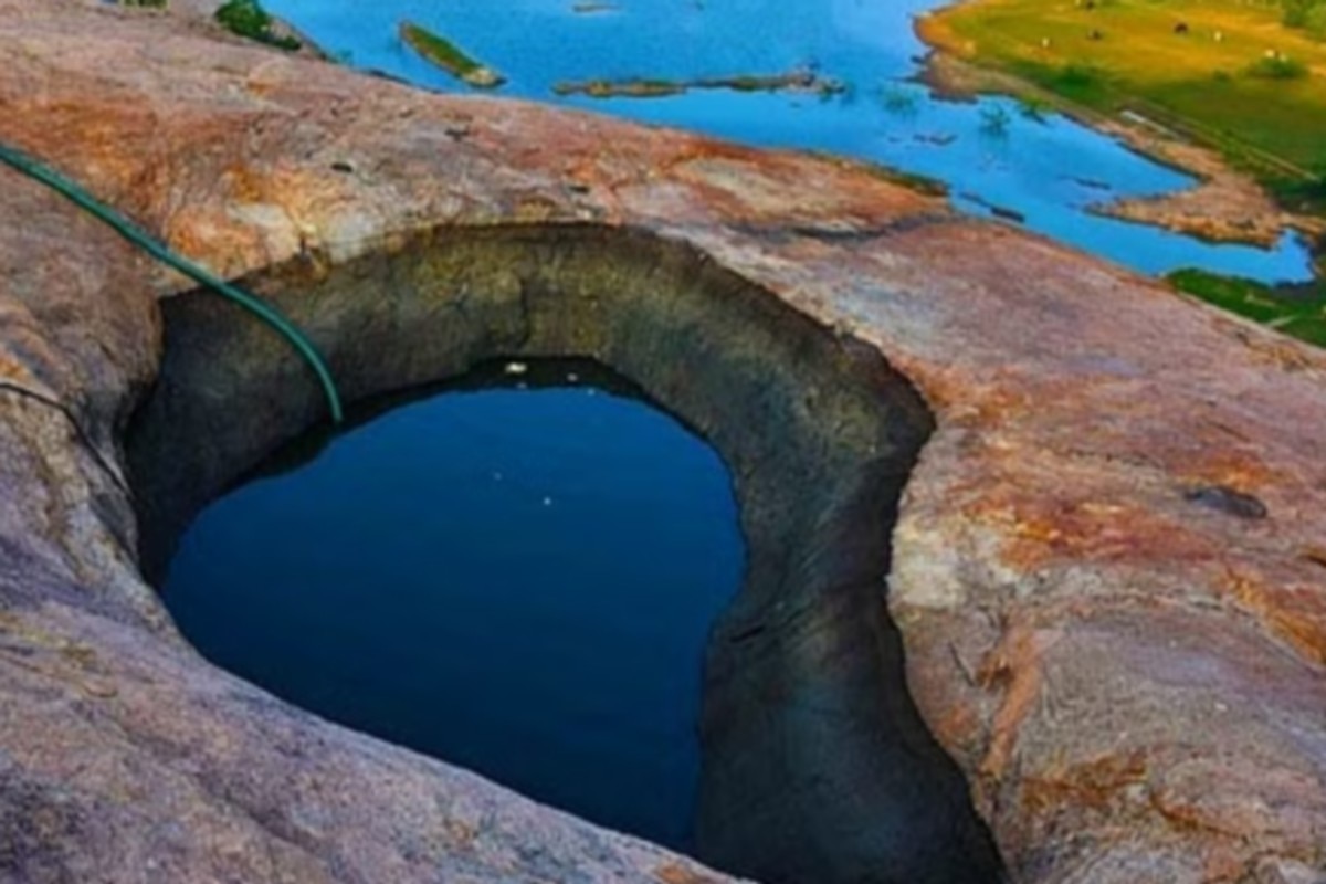 Narthamalai Sivan Temple: நார்த்தாமலையில் தண்ணீருக்குள் மூழ்கியிருக்கும் அற்புதமான சிவன் கோவில்