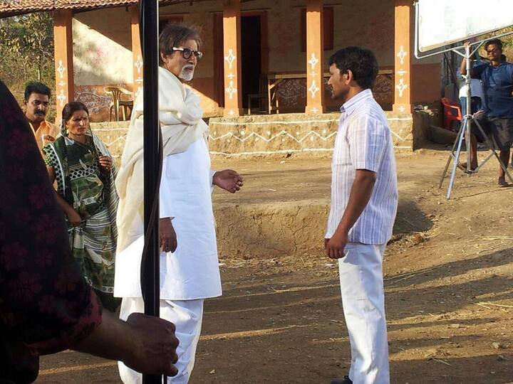 निरहुआ बचपन से ही अमिताभ बच्चन के बड़े फैन रहे हैं. ऐसे में जब उन्हें उनके साथ काम करने का मौका मिला तो निरहुआ काफी नर्वस हो गए थे.