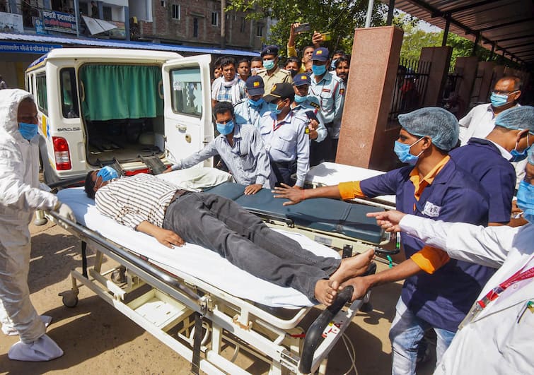 Covid-19 countrywide mock drills health minister Mansukh Mandaviya hospitals prepared for emergency Covid: Hospitals Across India Plug Loopholes As States Conduct Mock Drills To Check Preparedness. Key Points