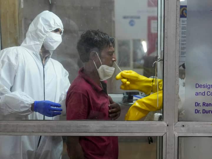 Coronavirus India Cases: COVID will rise for the next 10 days but cases will start reducing Coronavirus India: ‘આગામી 10 થી 12 દિવસ કોરોનાના વધી શકે છે કેસ, પણ....’, સ્વાસ્થ્ય મંત્રાલયનું મોટું અપડેટ