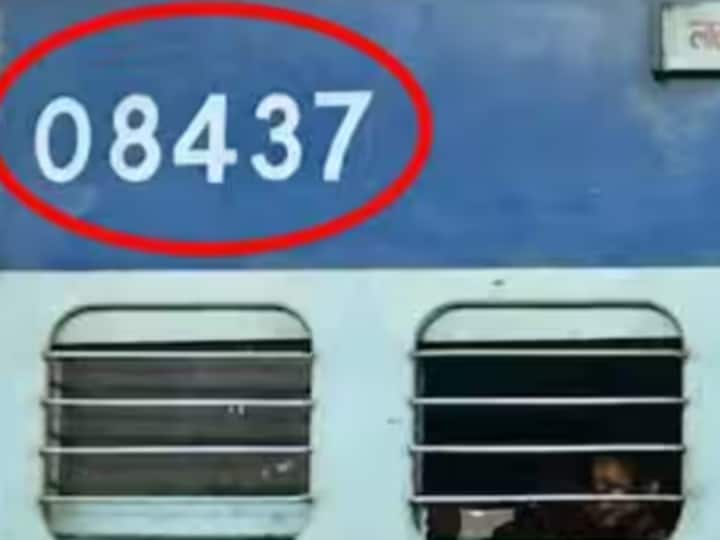 मान लीजिए अगर किसी बोगी का नंबर 08437 है तो पहला दो नंबर बताएगा कि ये किस साल में बना है. जैसे 08 बताता है कि ये 2008 में बना है. वहीं बाकी के तीन अंक 437 बताएगा कि यह किस कैटेगरी का बोगी है.