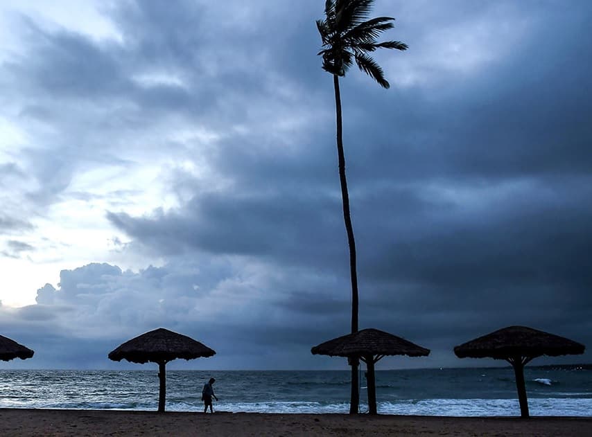 Monsoon : ચોમાસાને લઈ માઠા સમાચાર, જાણો ગુજરાતમાં આ વર્ષે કેવો રહેશે વરસાદ? Monsoon : Likely to be Below Normal Due to El Nino This Season : Skymet Monsoon : ચોમાસાને લઈ માઠા સમાચાર, જાણો ગુજરાતમાં આ વર્ષે કેવો રહેશે વરસાદ?