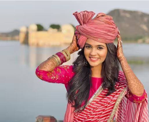 'ਯੇ ਰਿਸ਼ਤਾ ਕਿਆ ਕਹਿਲਾਤਾ ਹੈ' ਦੀ ਅਕਸ਼ਰਾ ਯਾਨਿ ਪ੍ਰਣਾਲੀ ਰਾਠੌਰ ਘਰ-ਘਰ ਜਾਣਿਆ ਪਛਾਣਿਆ ਚਿਹਰਾ ਬਣ ਚੁੱਕੀ ਹੈ। ਅਕਸ਼ੂ ਦੇ ਕਿਰਦਾਰ 'ਚ ਲੋਕ ਉਸ ਨੂੰ ਕਾਫੀ ਪਸੰਦ ਕਰਦੇ ਹਨ।