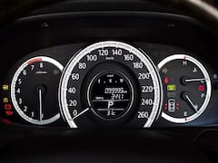 Car Mileage : ઓછી માઈલેજથી પરેશાન વાહન ચાલકો માટે ખાસ, અપનાવો આ ટિપ્સ
