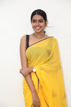 అందాల డోస్ పెంచేసిన 'వెన్నెల' చీరకట్టులో శివాని రాజశేఖర్.