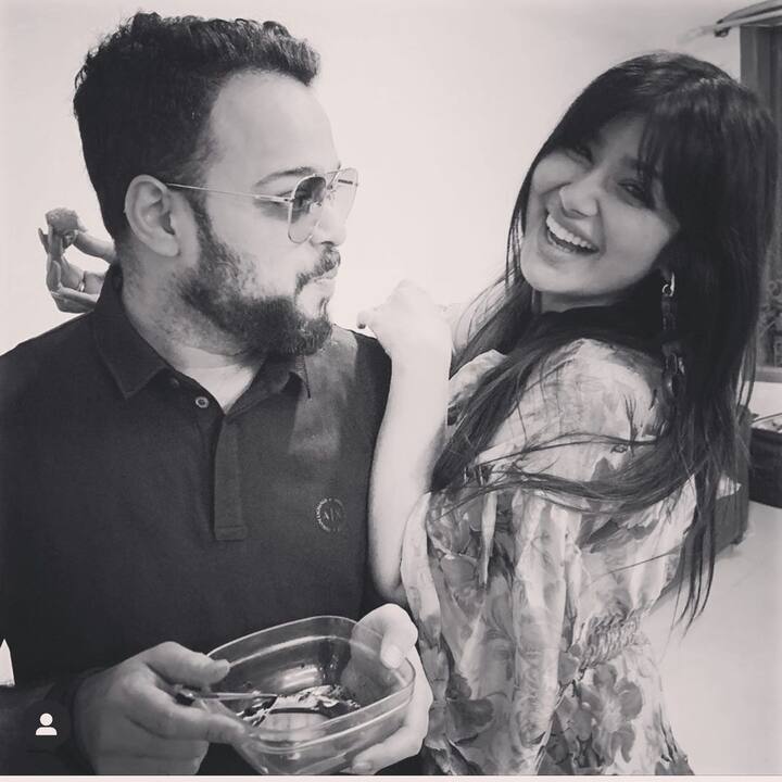 बता दें कि आयशा टाकिया ने अपने छोटे से करियर में 'वॉन्टेड', ‘दिल मांगे मोर’, ‘सोचा ना था’, ‘संडे’, ‘डोर’ जैसी कई हिट फिल्मों में काम किया है.