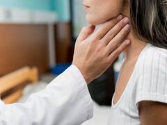 Kissing Disease क्या है? जिसमें गले में दर्द और थकान होने लगती है और इसका कारण क्या है?